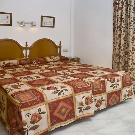 Ξενοδοχείο με διαμερίσματα Bluesea Callao Garden 3*